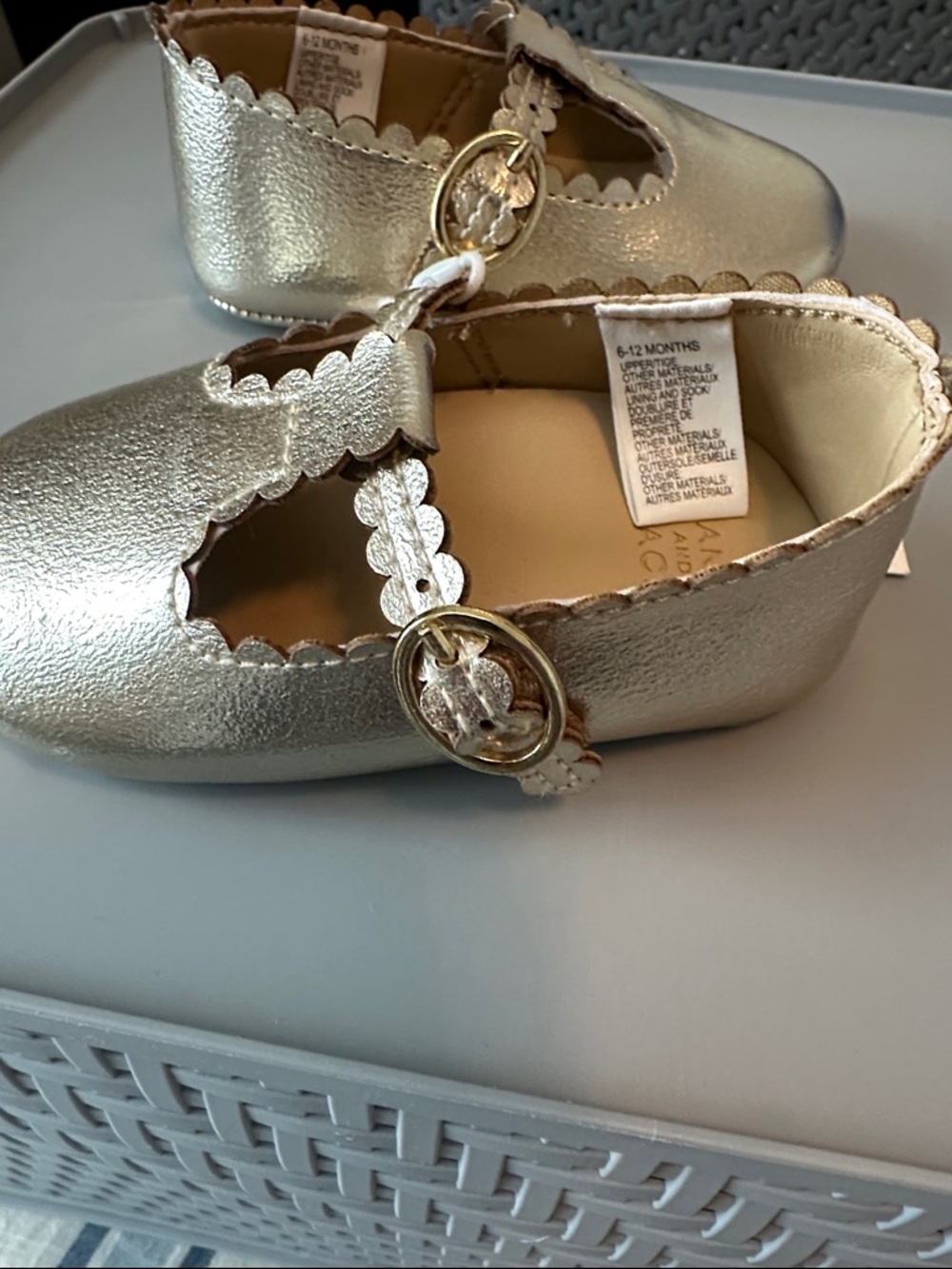 NEW Janie and Jack - Metallic Gold Mary Jane baby Shoes 6-12m - Picture 5 of 5